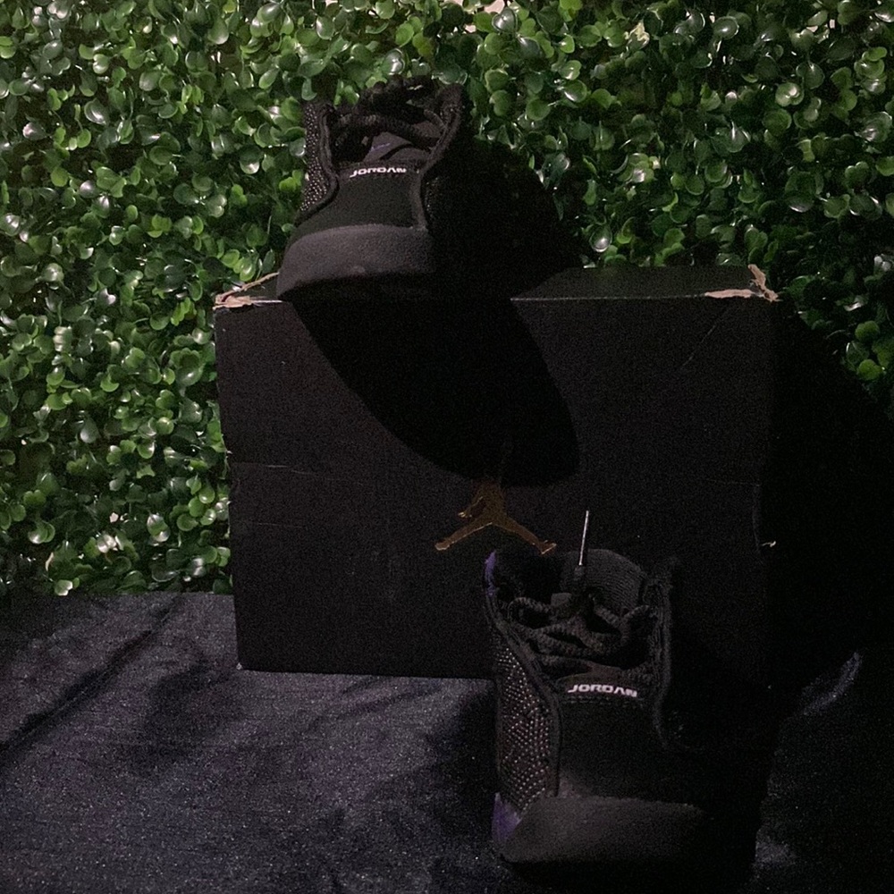 Air Jordan 13 Retro TD 'Court Purple'